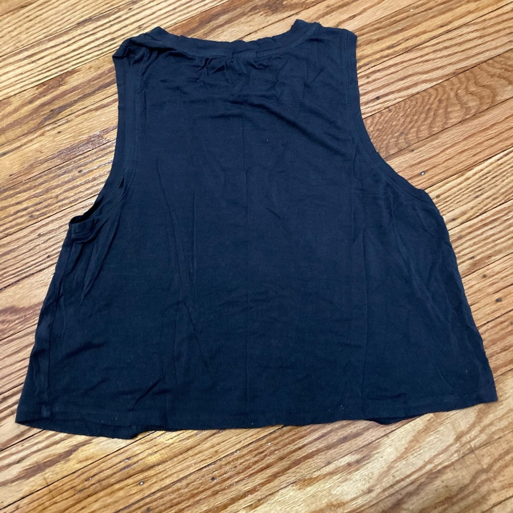 A Grey Tank Top - Picture 4 of 4